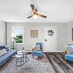 Modern & Quant Kop 3 Bed/1 Ba